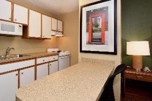 Suburban Studios Columbus East Quarto foto